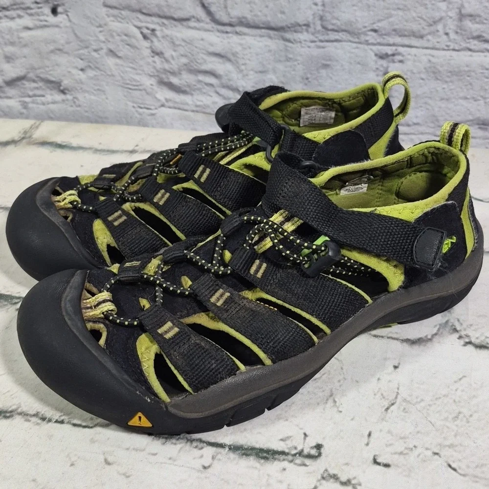 Keen Newport H2 Waterproof Shoes Big Boys 3 Black Lime Green 1009965